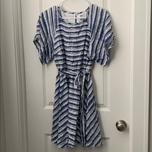 Flowy tie waist summer dress